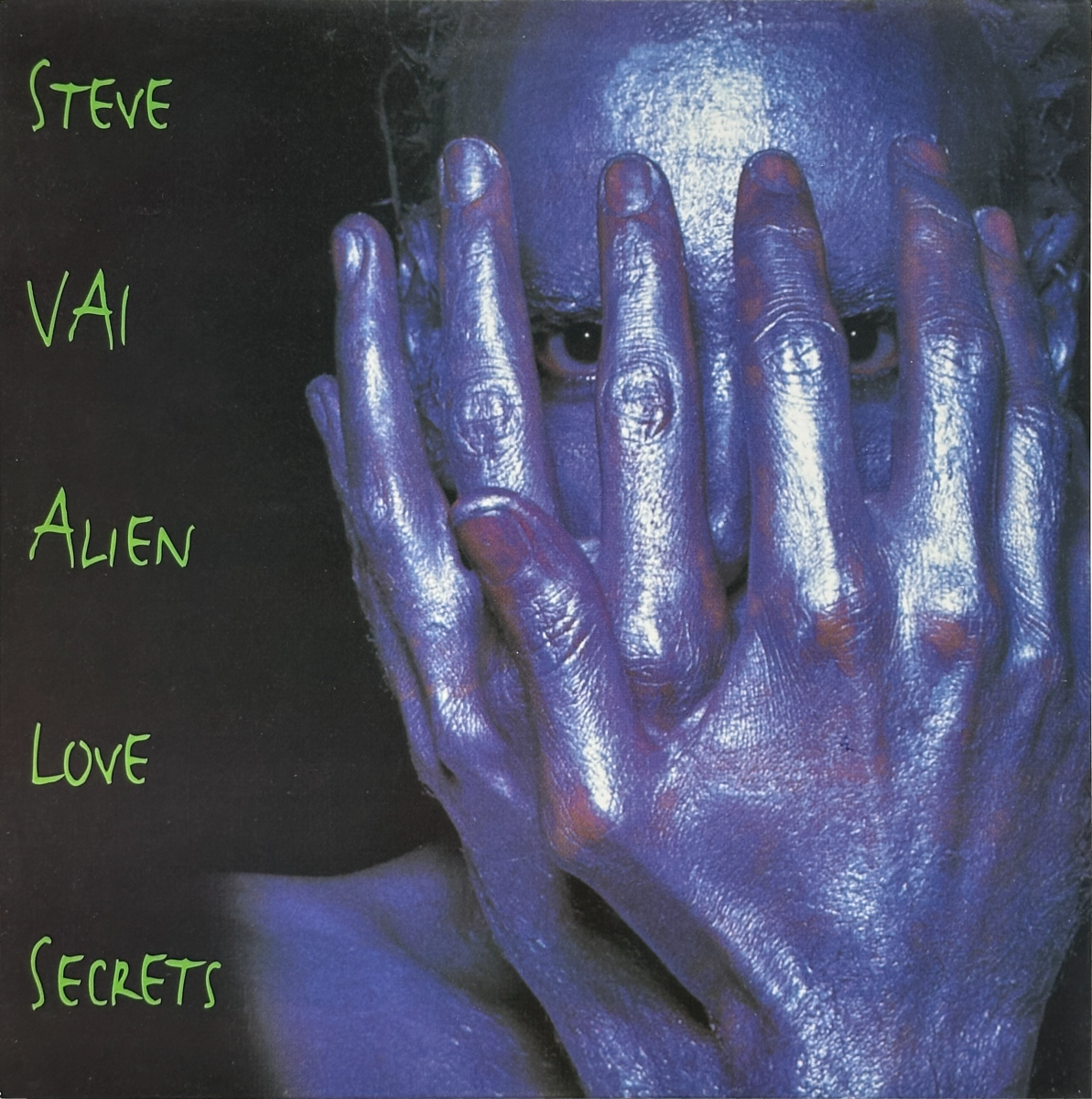 Alien Love Secrets - Image 1