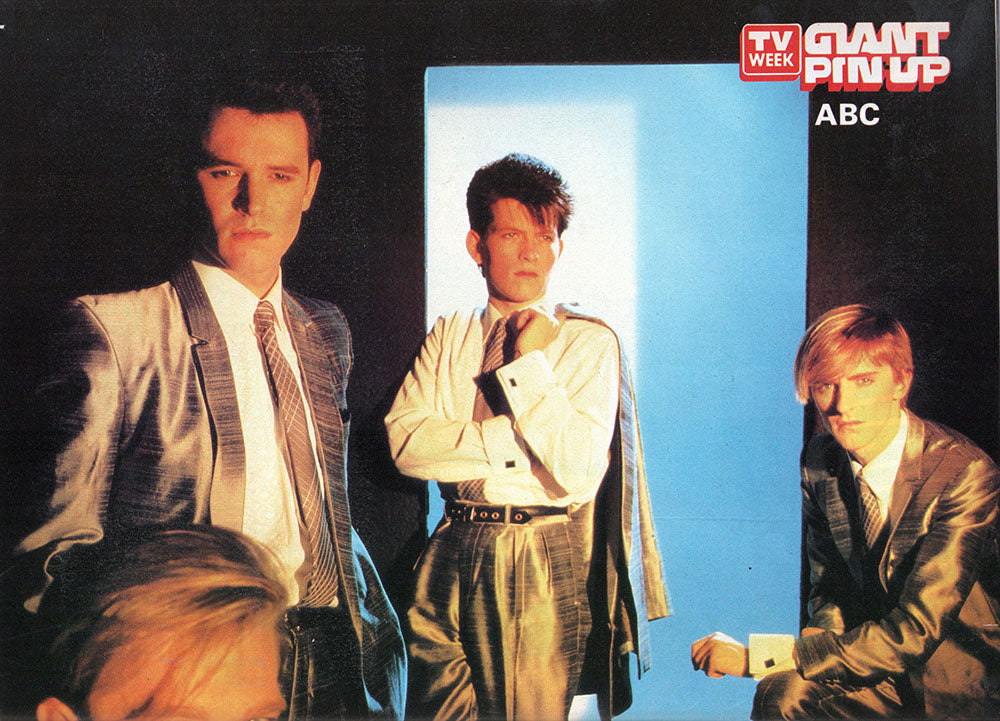 TV Week - 30th October 1982 - Tony Barber And Delvene Delaney Of Sale Of The Century On Cover