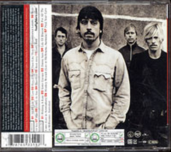 FOO FIGHTERS - One By One - 2
