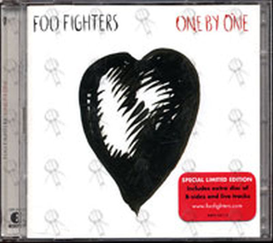FOO FIGHTERS - One By One - 1