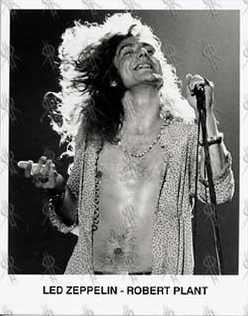 LED ZEPPELIN - Robert Plant Photo - 1