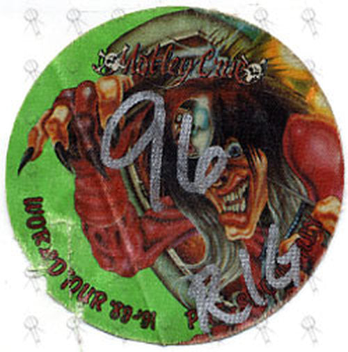 MOTLEY CRUE - Australian Tour National Tennis Centre Melbourne 27th April 1990 Rigger Cloth Sticker Pass - 1