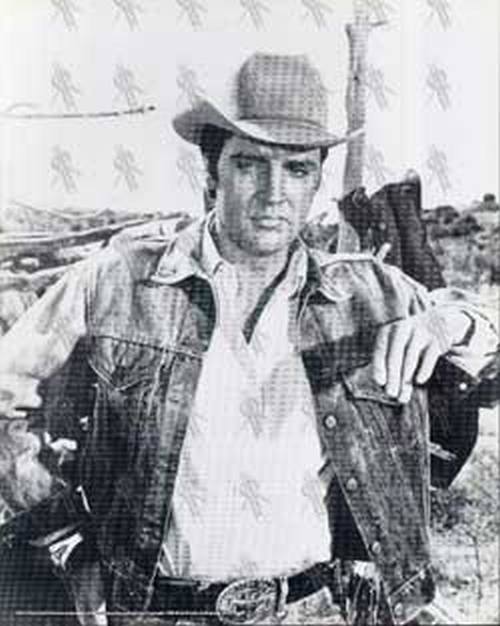 PRESLEY-- ELVIS - Black & White Print (#379) - 1