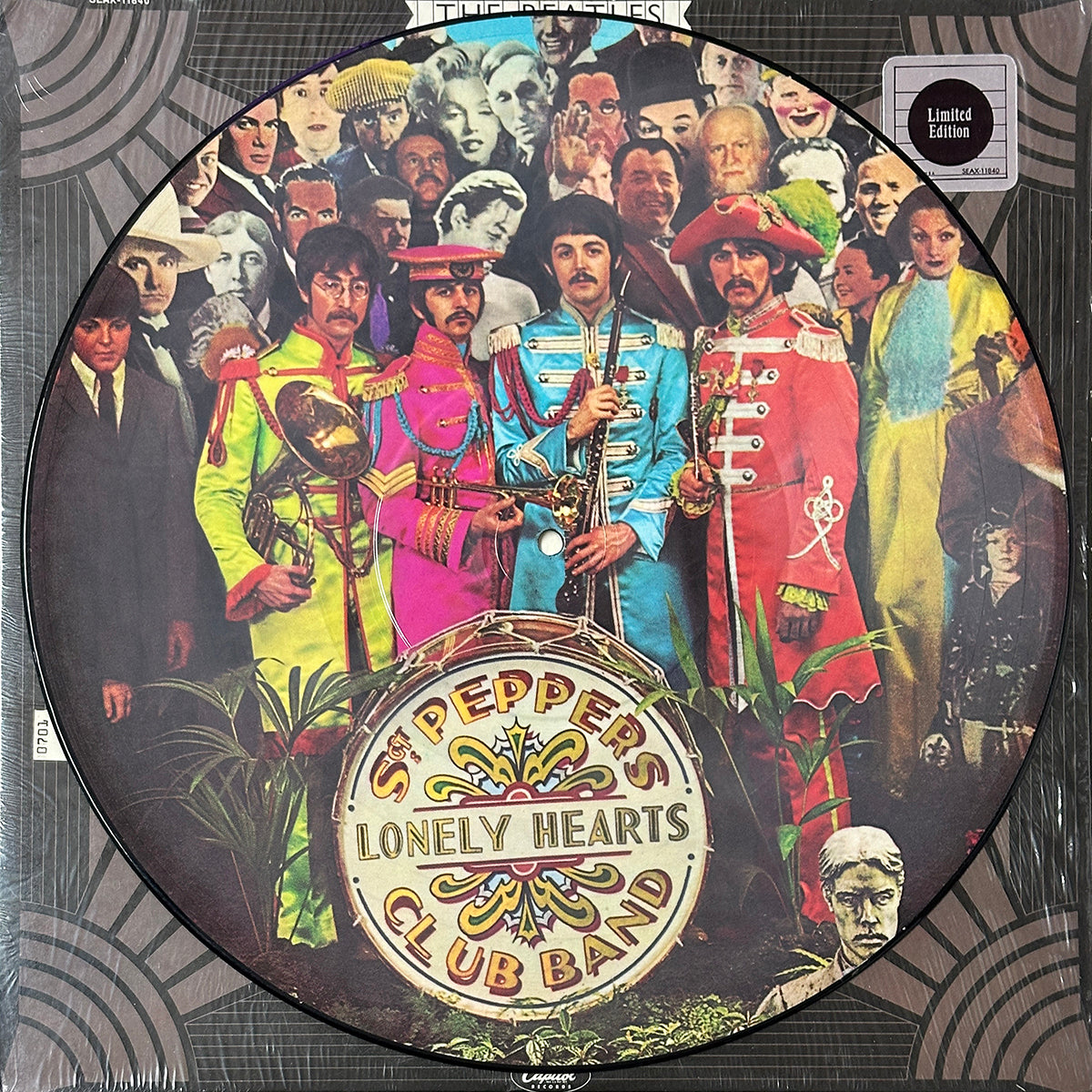 Sgt. Pepper&#39;s Lonely Hearts Club Band