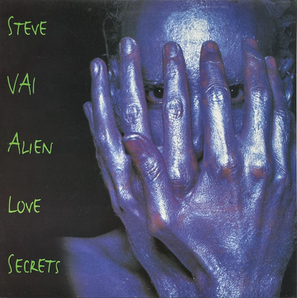 Alien Love Secrets - Image 1