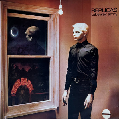 Replicas - Image 1