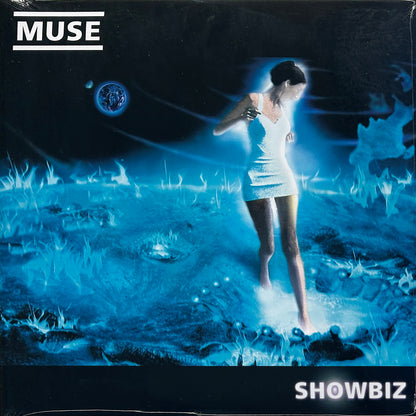 Showbiz - Image 1