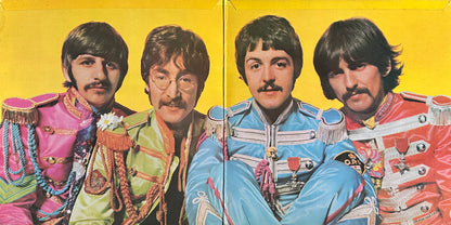 Sgt. Pepper's Lonely Hearts Club Band - Image 3
