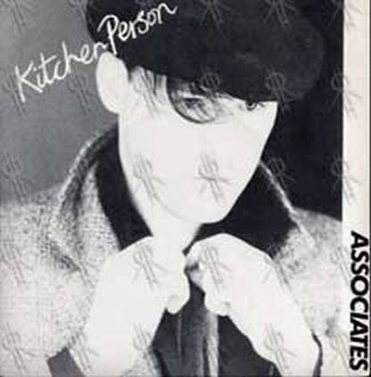 ASSOCIATES - Kitchen Person - 1