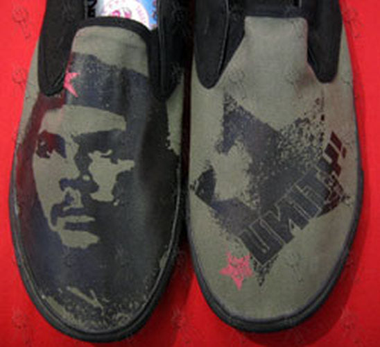 DRAVEN - Black &amp; Olive Green &#39;Che Unity&#39; Slip-On Shoes - 2
