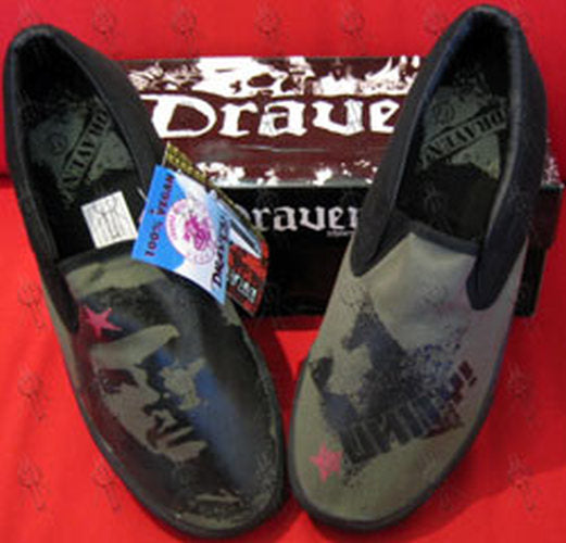 DRAVEN - Black & Olive Green 'Che Unity' Slip-On Shoes - 1