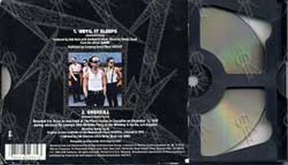 METALLICA - Until It Sleeps - 2