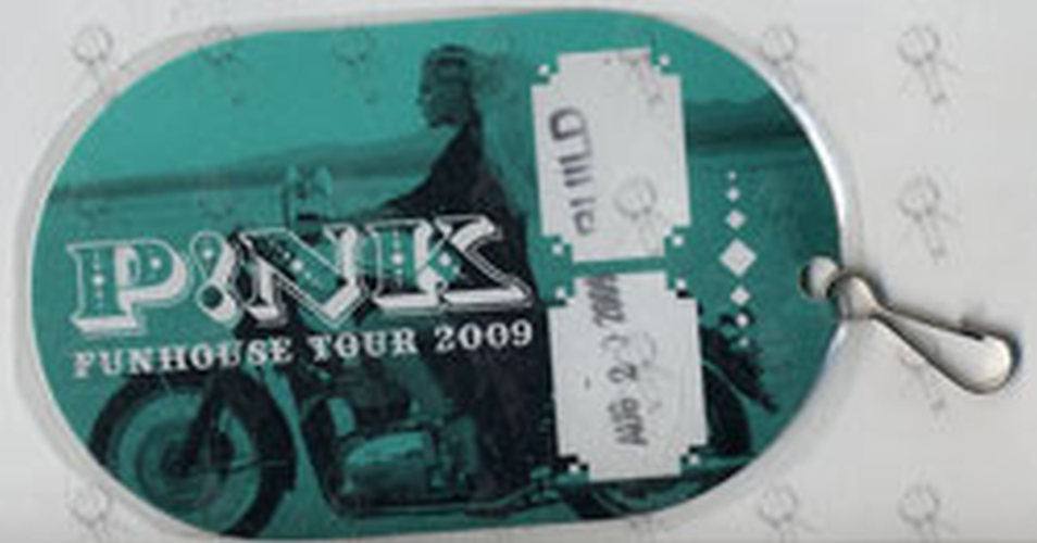 PINK - 'Funhouse Tour' August 20th 2009 Laminate - 1