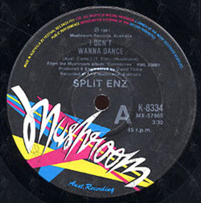 SPLIT ENZ - I Don't Wanna Dance - 2