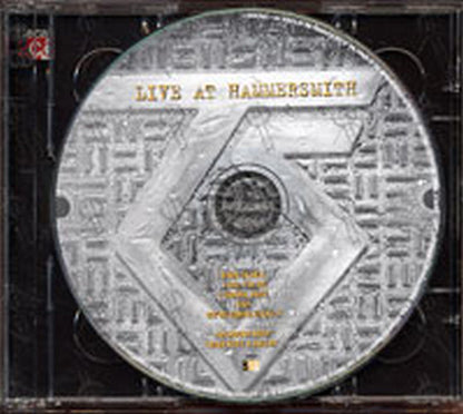 TWISTED SISTER - Live At Hammersmith - 4