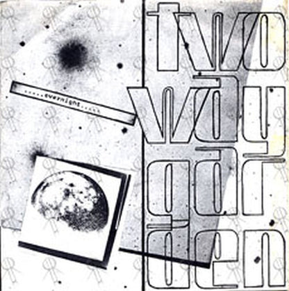 TWO WAY GARDEN - Overnight - 1