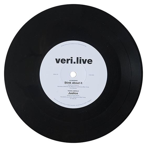 VERI.LIVE - veri.live Issue 20 - With Bonus Split 7'' - 10