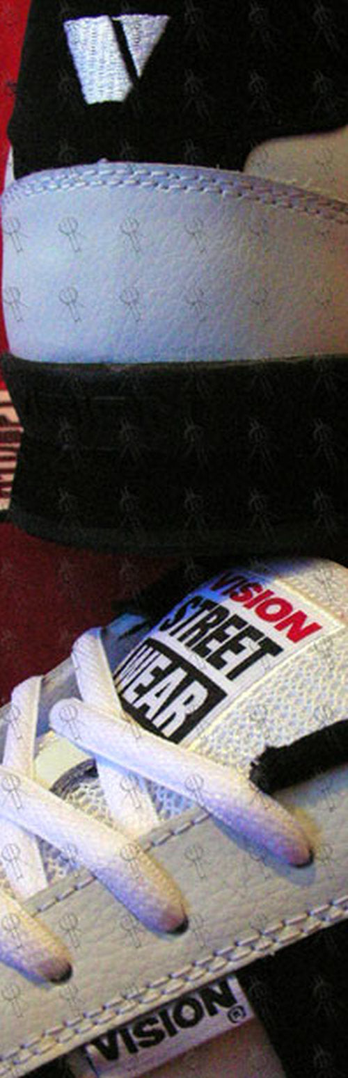 VISION STREET WEAR - White & Black 'Geezer' Skate Shoes - 2
