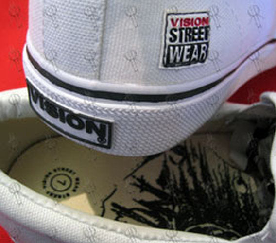 VISION STREET WEAR - White 'Bold Split' Design Slip-On Shoes - 3
