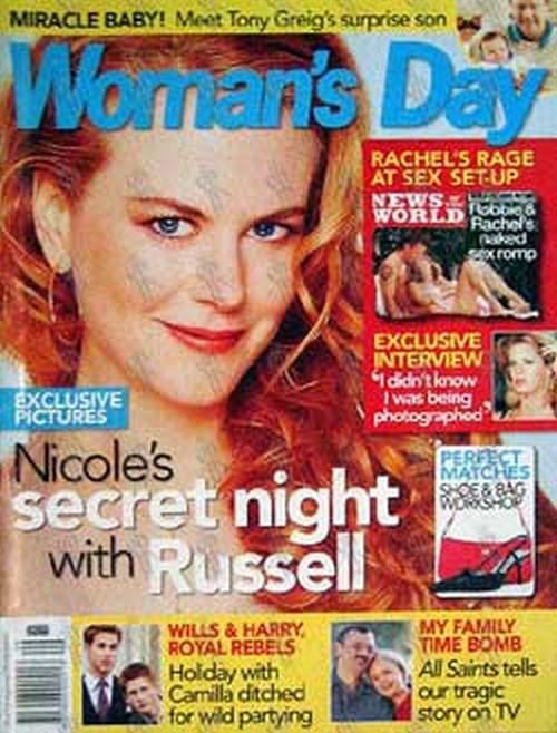 WILLIAMS-- ROBBIE - &#39;Woman&#39;s Day&#39; - July 15 2002 - Robbie Williams (Inset) On The Cover - 1