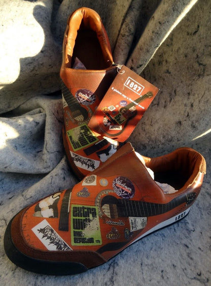 A Picture Says A Thousand Words Design Slip On Shoes