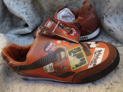 A Picture Says A Thousand Words Design Slip On Shoes