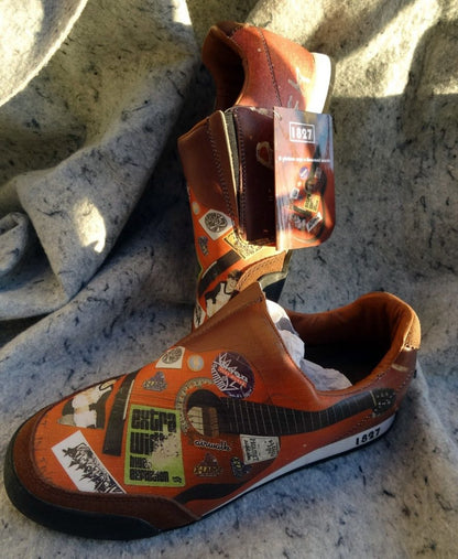A Picture Says A Thousand Words Design Slip On Shoes
